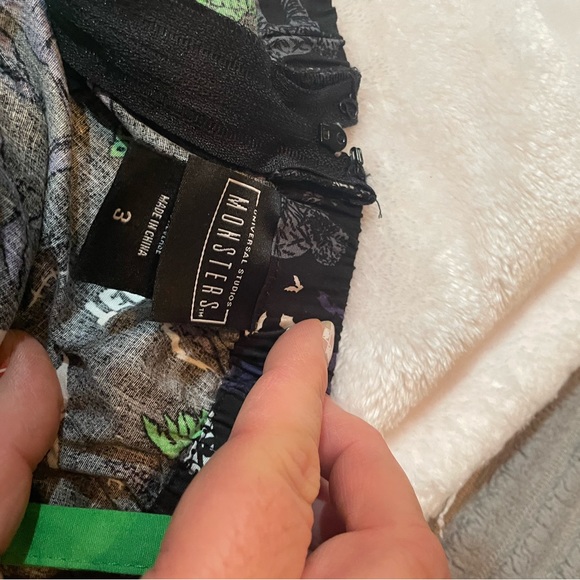 Hot Topic Universal Monsters Vintage Retro Green Dress - Picture 5 of 5